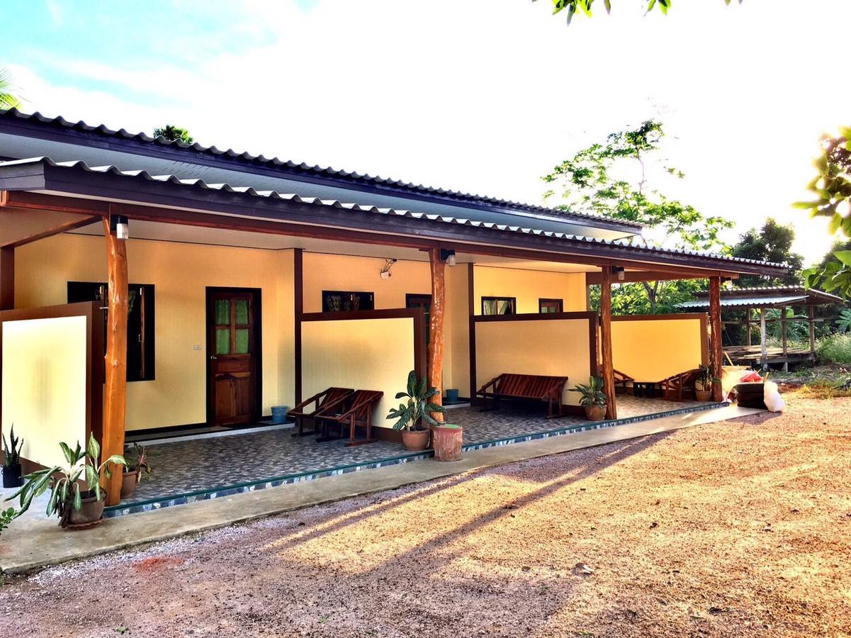 Baansuan Resort Don Sak Zewnętrze zdjęcie